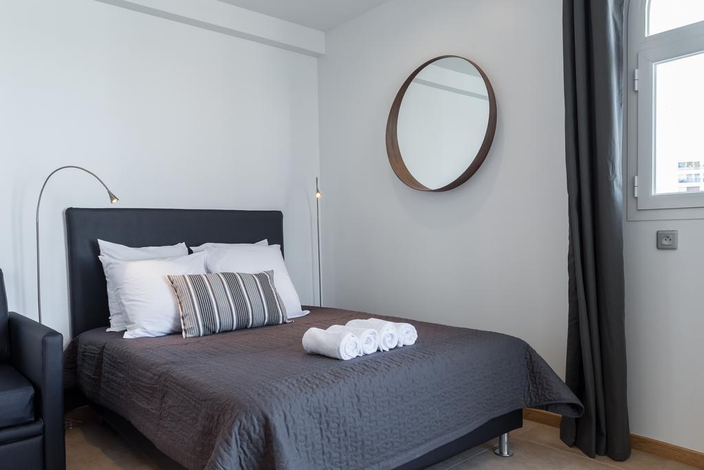 Apartamento Palais Saint Pierre Cagnes-sur-Mer Exterior foto
